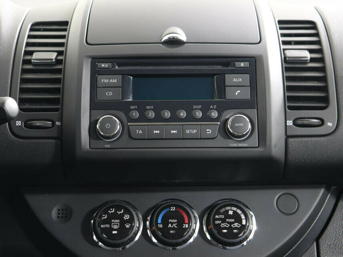 Nissan Note 1.2 CVT, 2012, 133 000 км фото 8