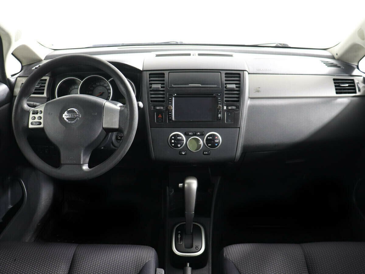Nissan Tiida 1.5 АКПП, 2008, 181 000 км фото 5
