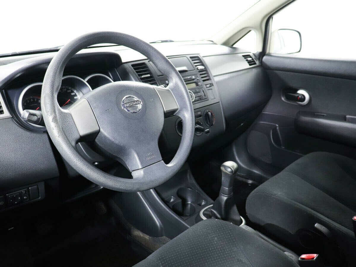 Nissan Tiida 1.6 МКПП, 2011, 158 000 км фото 6