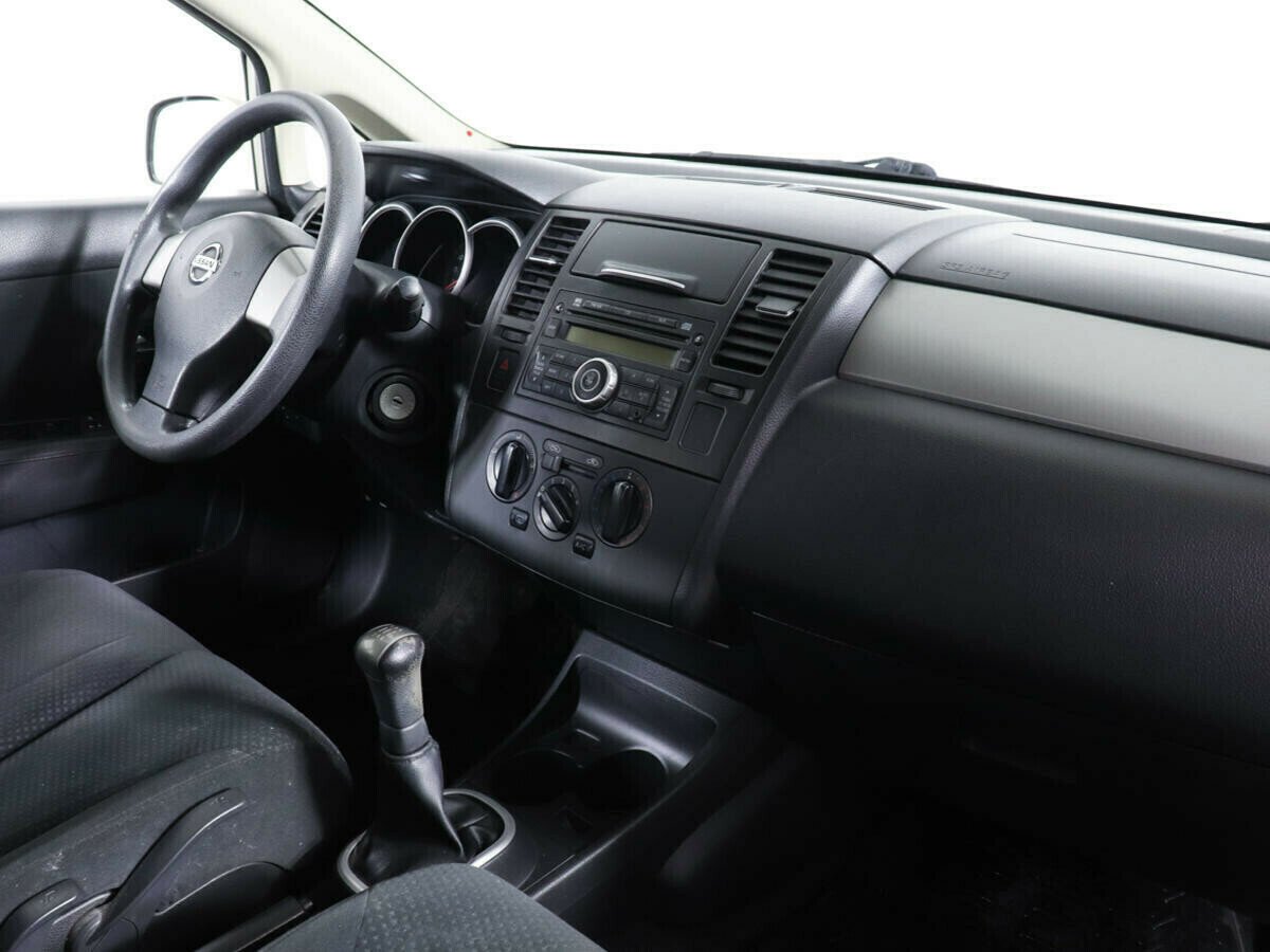 Nissan Tiida 1.6 МКПП, 2011, 158 000 км фото 7