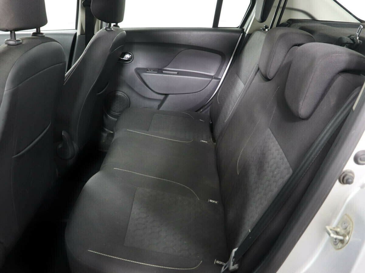 Renault Logan 1.6 МКПП, 2016, 90 000 км фото 9