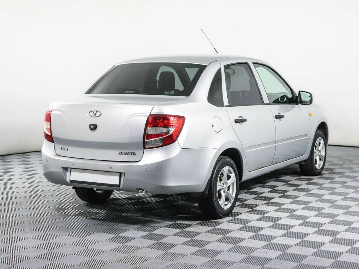 LADA (ВАЗ) Granta 1.6 АКПП, 2016, 92 000 км фото 3