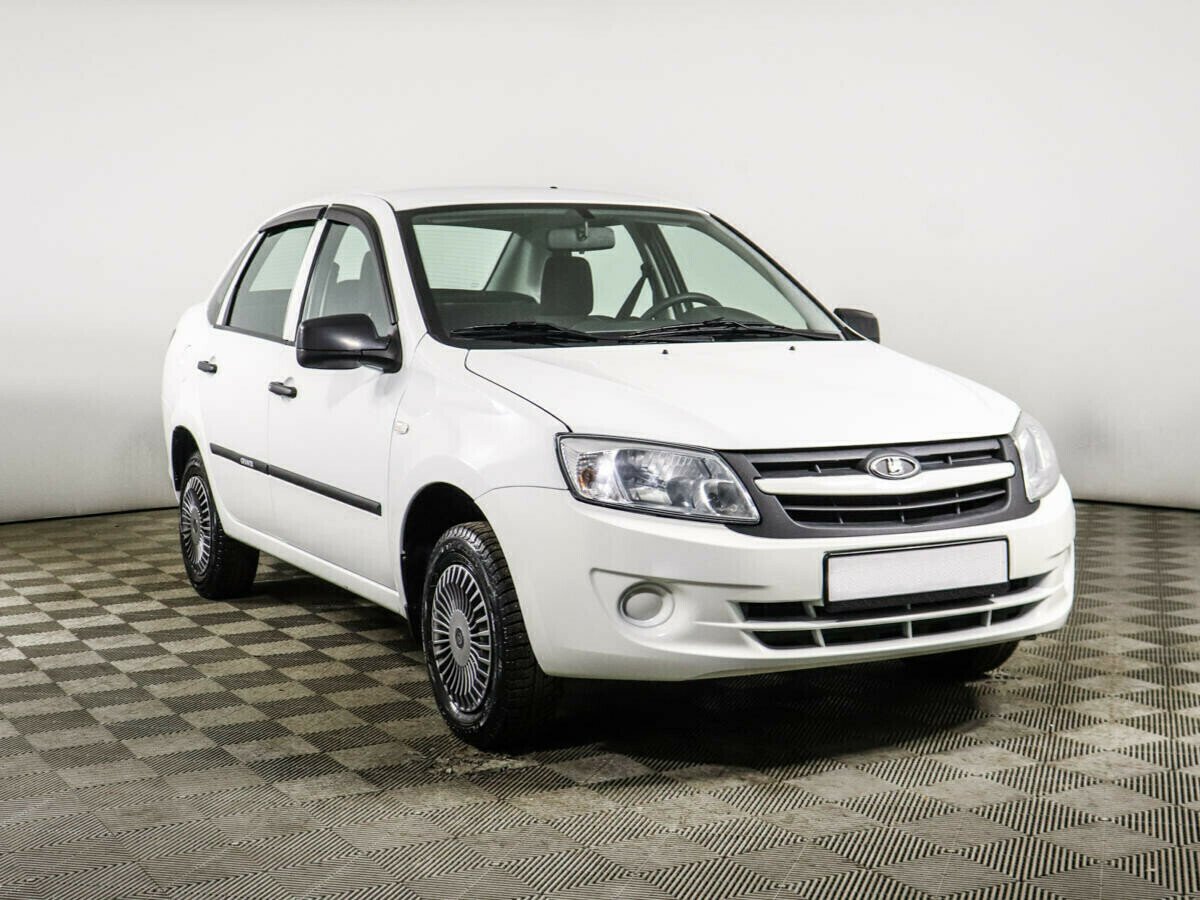 LADA (ВАЗ) Granta 1.6 МКПП, 2017, 86 000 км фото 2