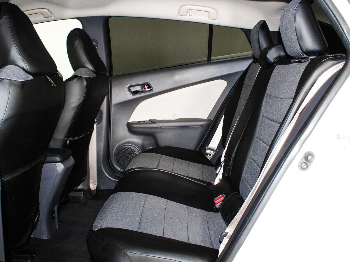 Toyota Prius 1.8 АКПП, 2016, 85 000 км фото 10