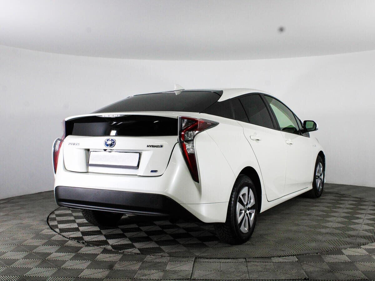 Toyota Prius 1.8 АКПП, 2016, 85 000 км фото 2