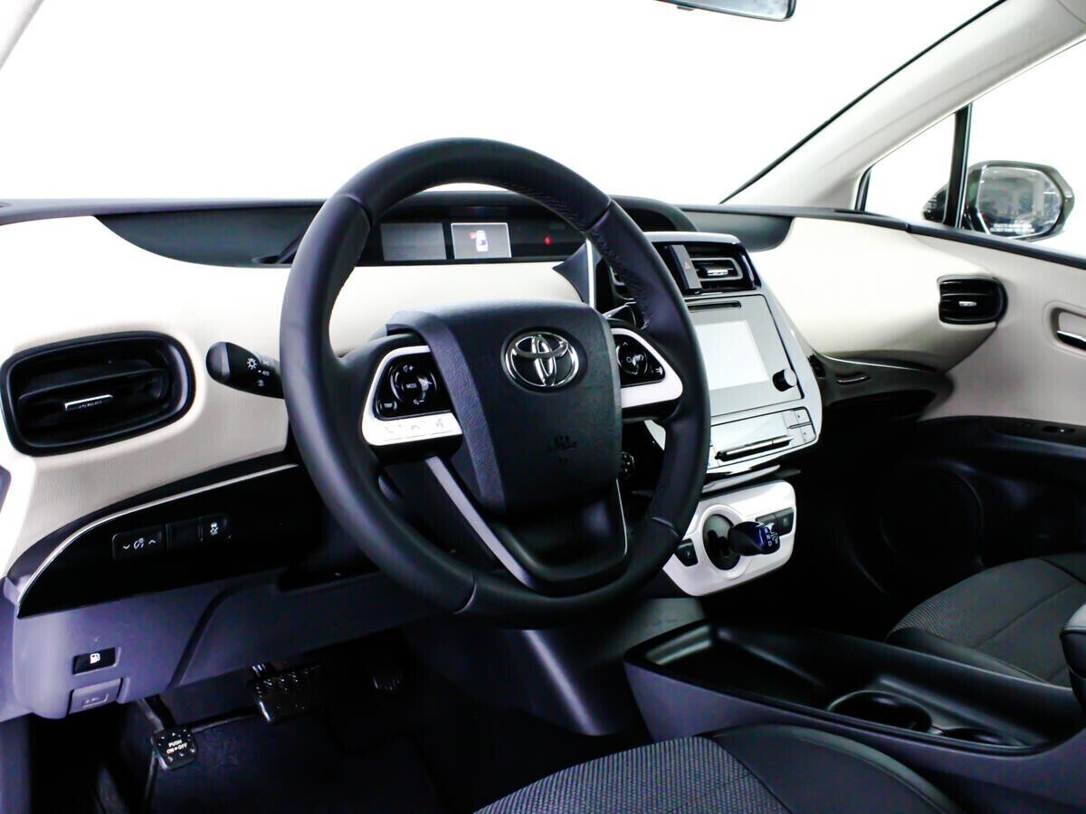 Toyota Prius 1.8 АКПП, 2016, 85 000 км фото 5