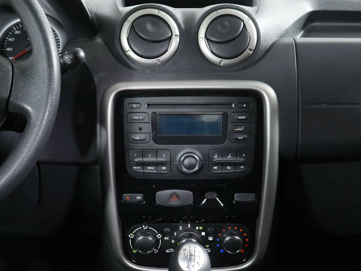 Renault Duster 2.0 МКПП, 2014, 113 000 км фото 8