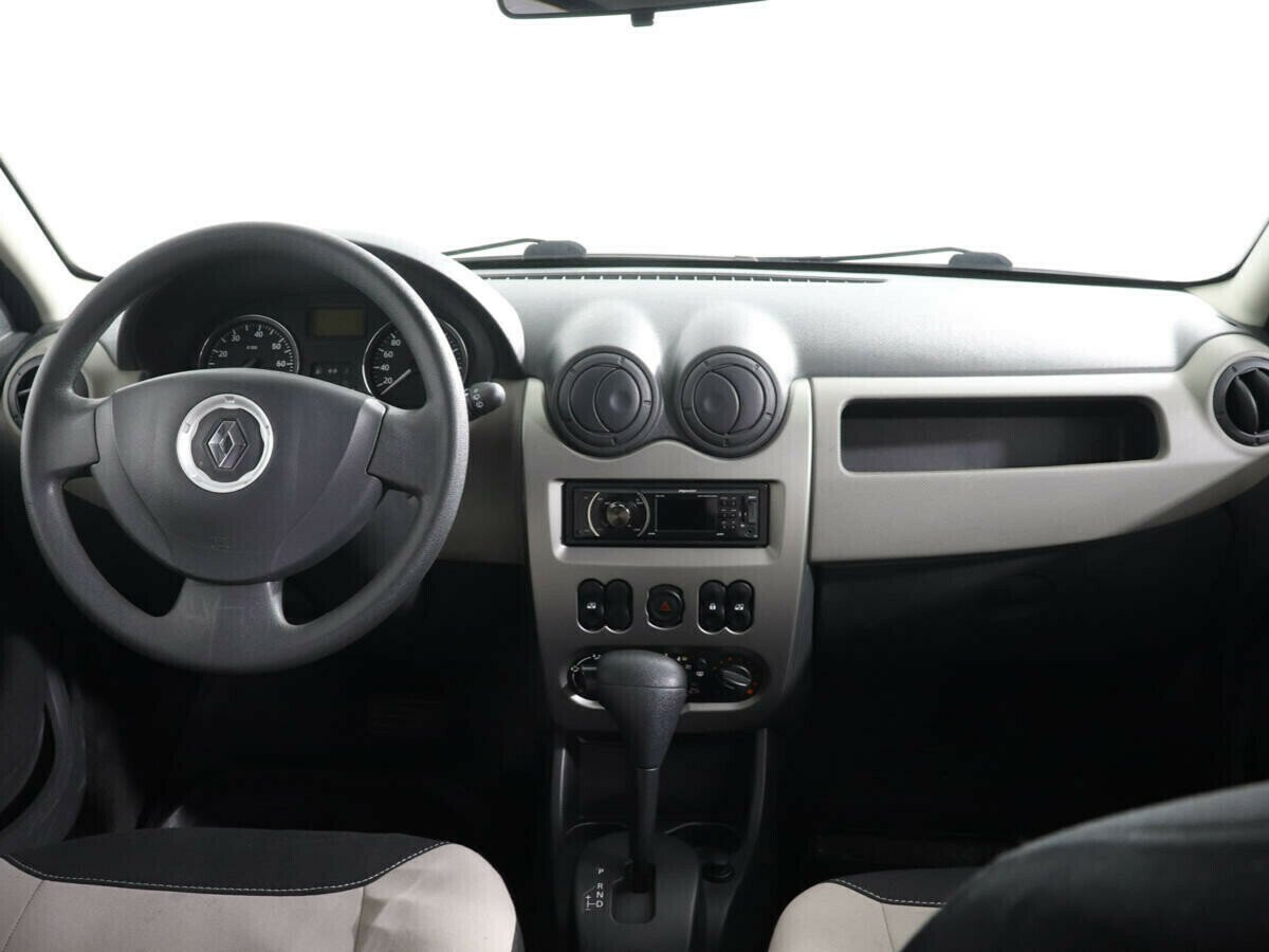 Renault Sandero 1.2 МКПП, 2013, 120 000 км фото 6