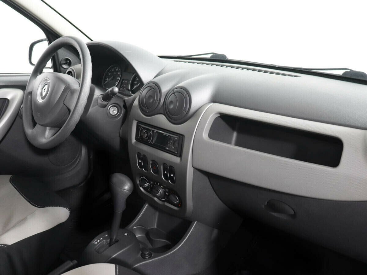 Renault Sandero 1.2 МКПП, 2013, 120 000 км фото 7