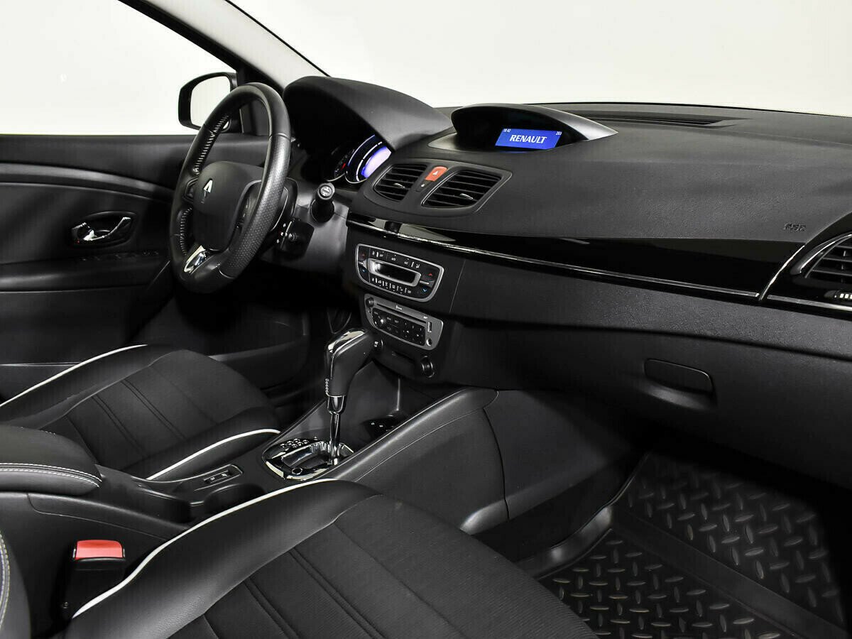 Renault Megane 1.2 МКПП, 2014, 109 000 км фото 9
