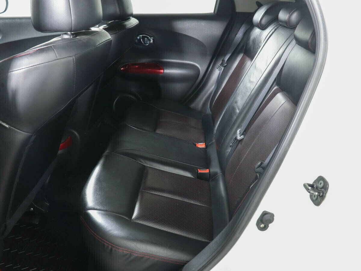 Nissan Juke 1.6 CVT, 2012, 131 000 км фото 11