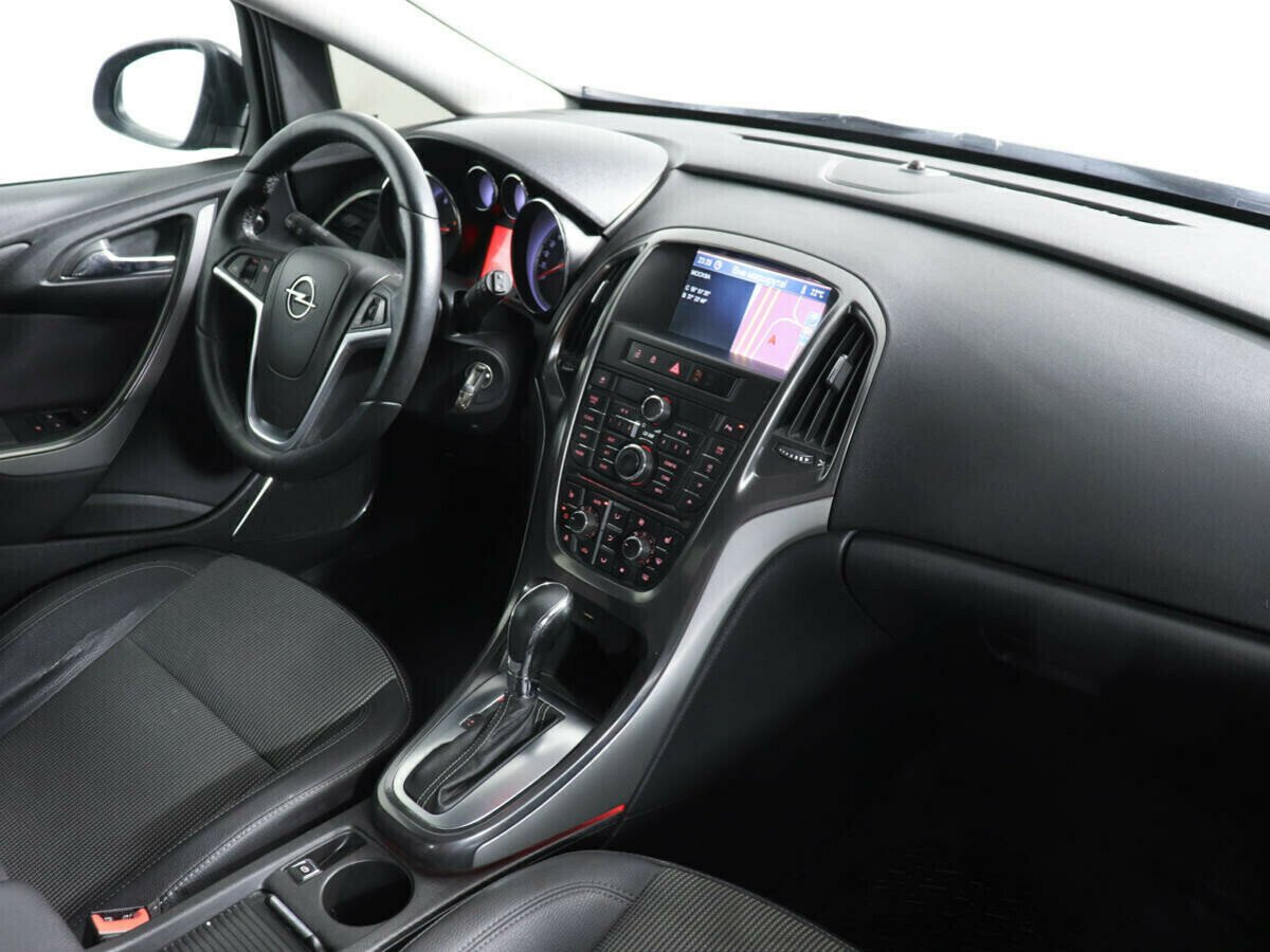 Opel Astra 1.3 МКПП, 2010, 158 000 км фото 6