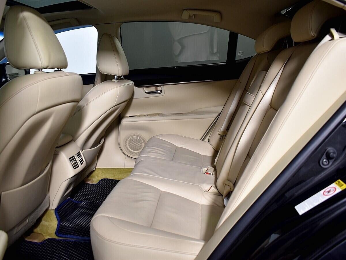 Lexus ES 2.5 АКПП, 2014, 115 000 км фото 12