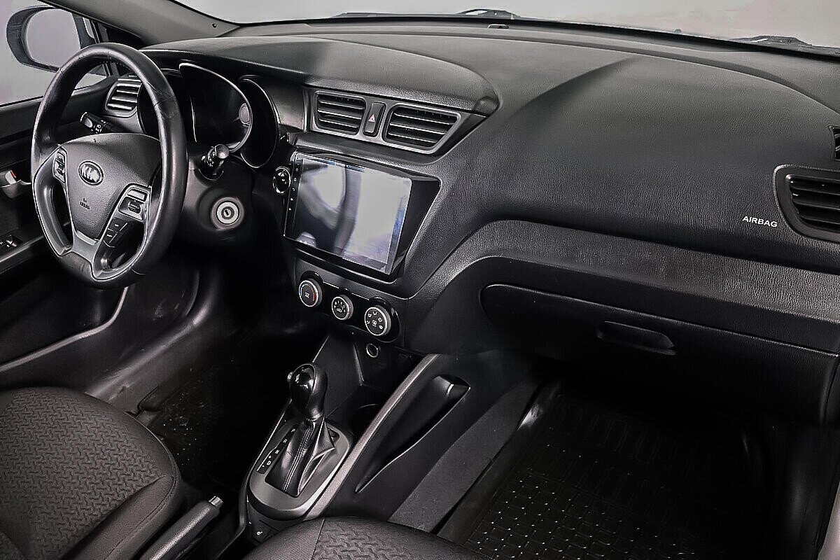 Kia Rio 1.6 АКПП, 2016, 96 000 км фото 5