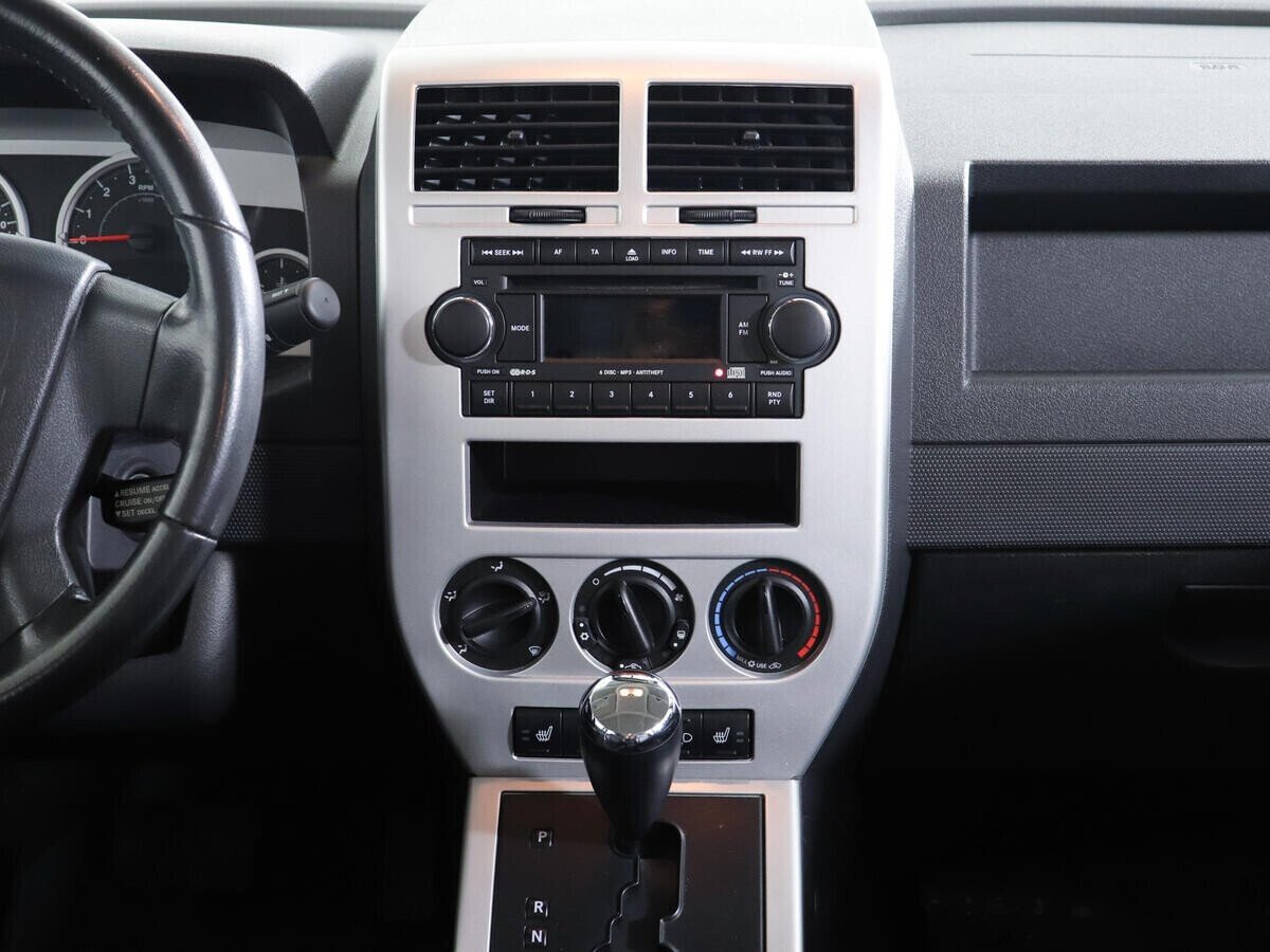 Jeep Liberty (Patriot) 2.4 CVT, 2008, 186 000 км фото 8