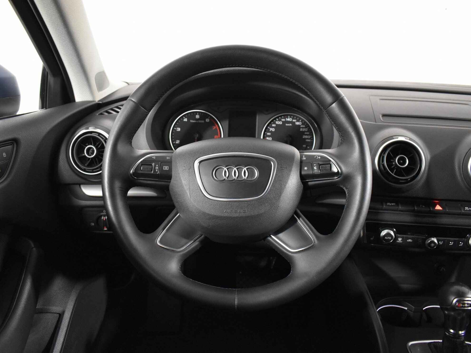 Audi A3 1.4 РКПП, 2013, 126 000 км фото 9