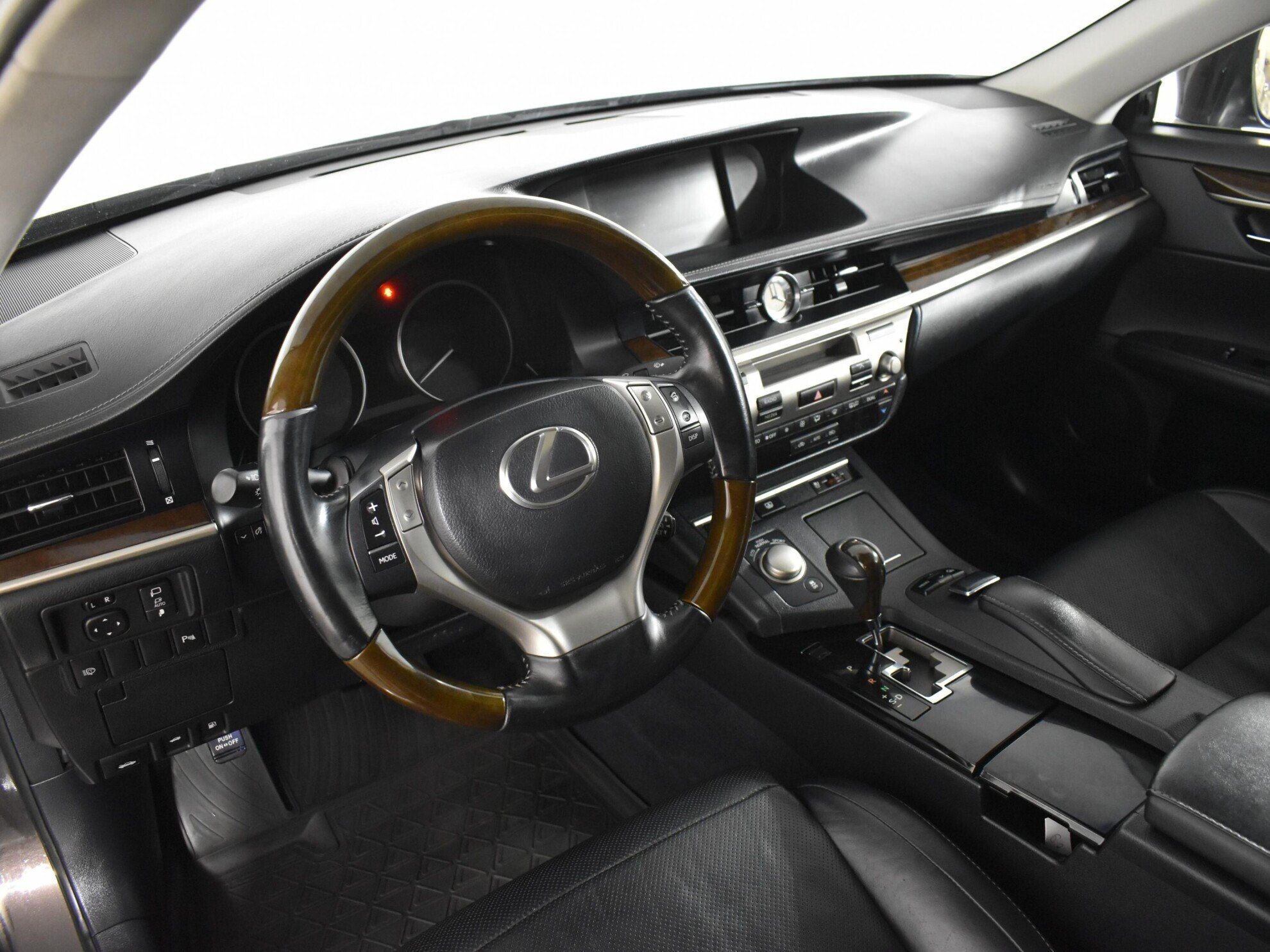 Lexus ES 2.5 АКПП, 2014, 112 000 км фото 3