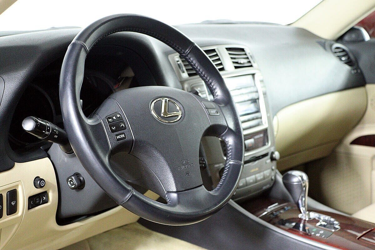 Lexus IS 2.5 АКПП, 2008, 184 000 км фото 5