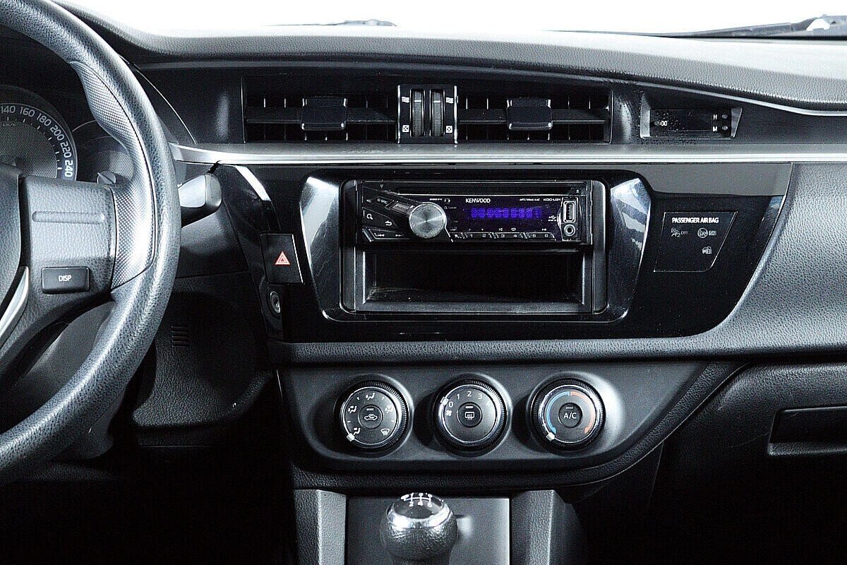 Toyota Corolla 1.6 МКПП, 2013, 128 000 км фото 7