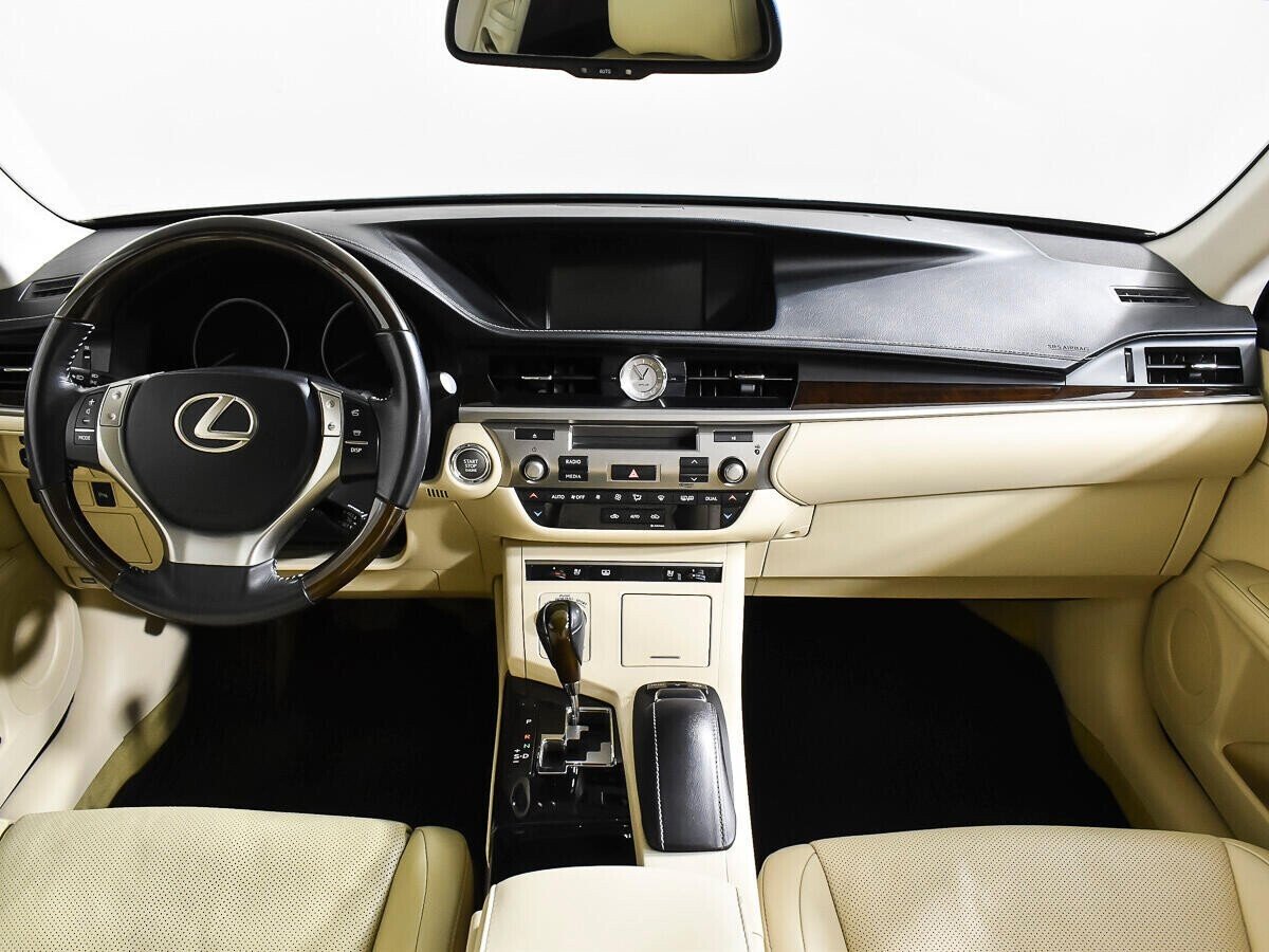Lexus ES 2.5 АКПП, 2014, 111 000 км фото 7