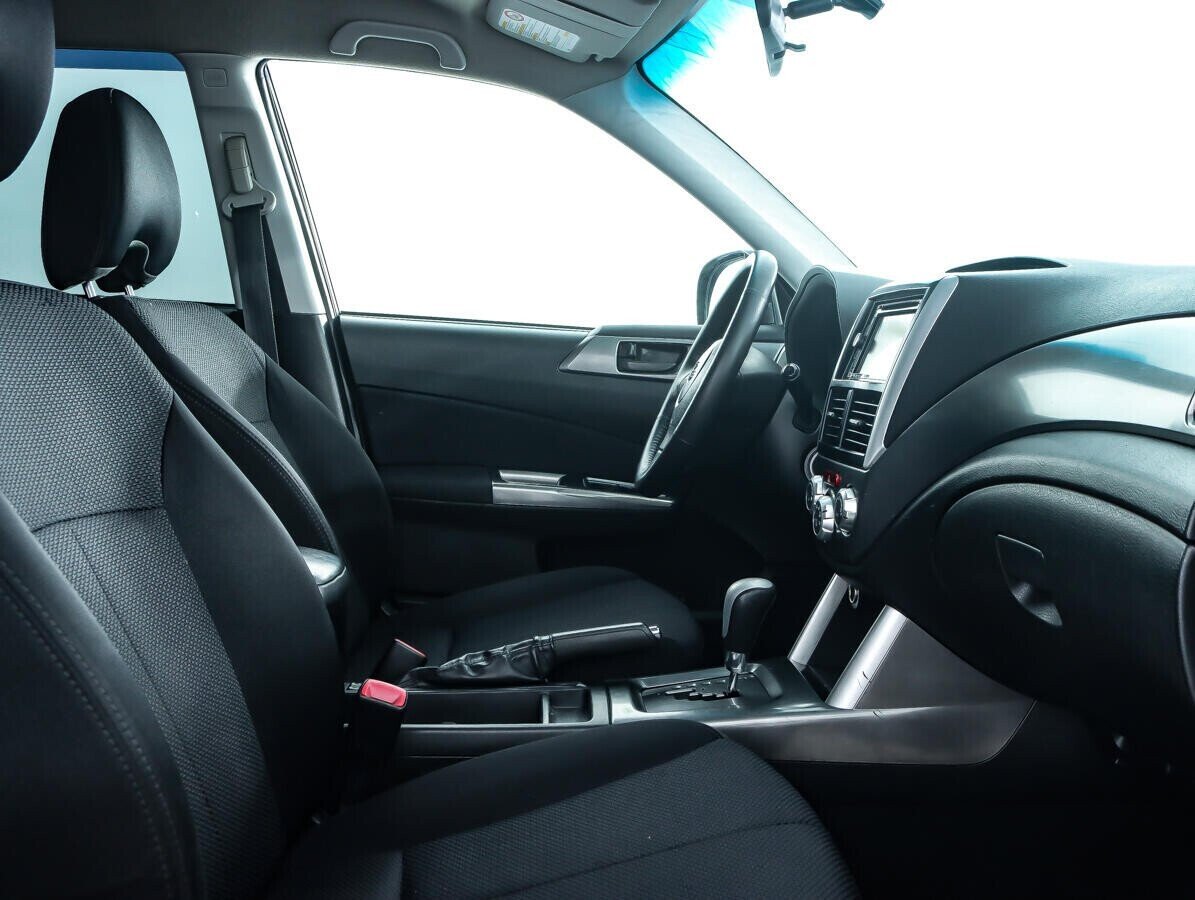 Subaru Forester 2.0 АКПП, 2010, 160 000 км фото 8