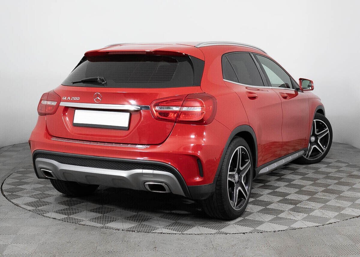 Mercedes-Benz GLA 1.6 РКПП, 2014, 107 000 км фото 2