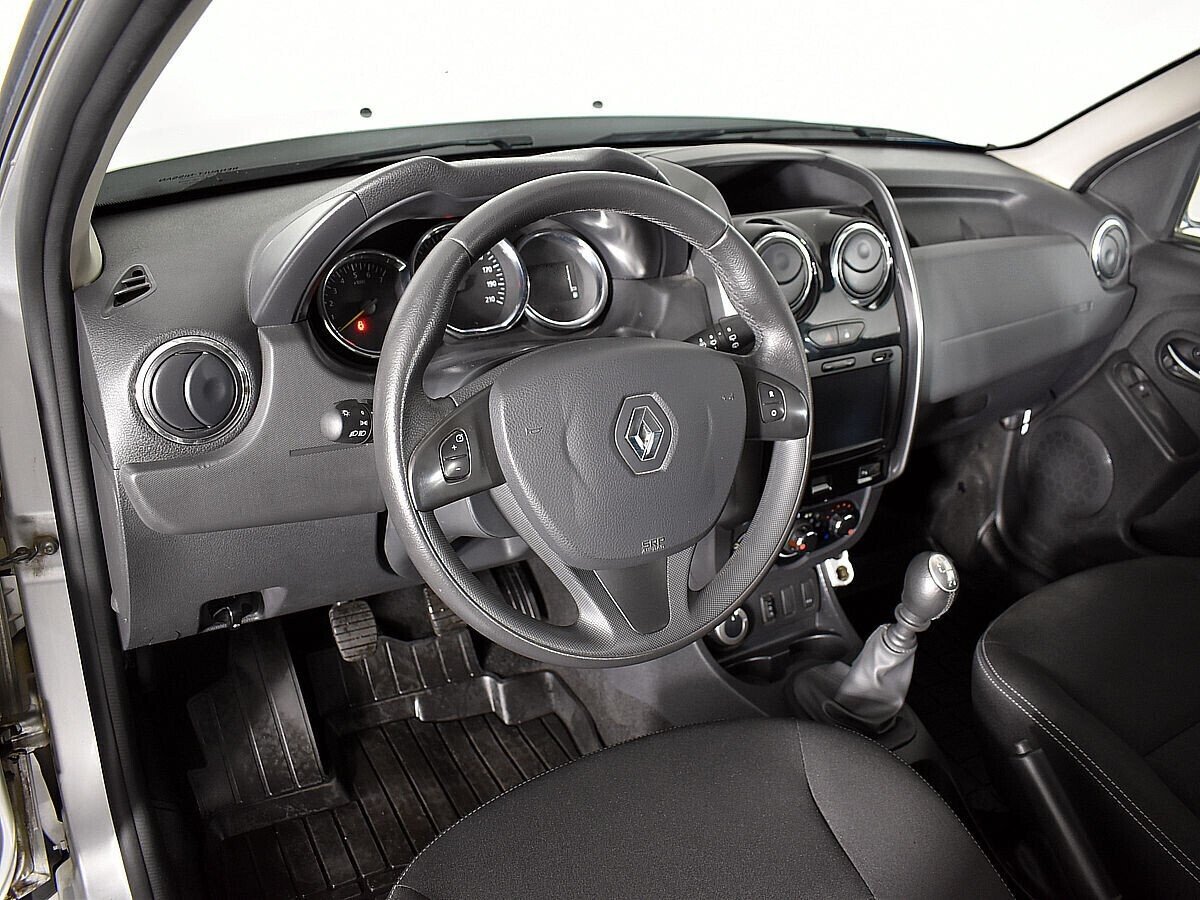 Renault Duster 1.5 МКПП, 2018, 67 000 км фото 6