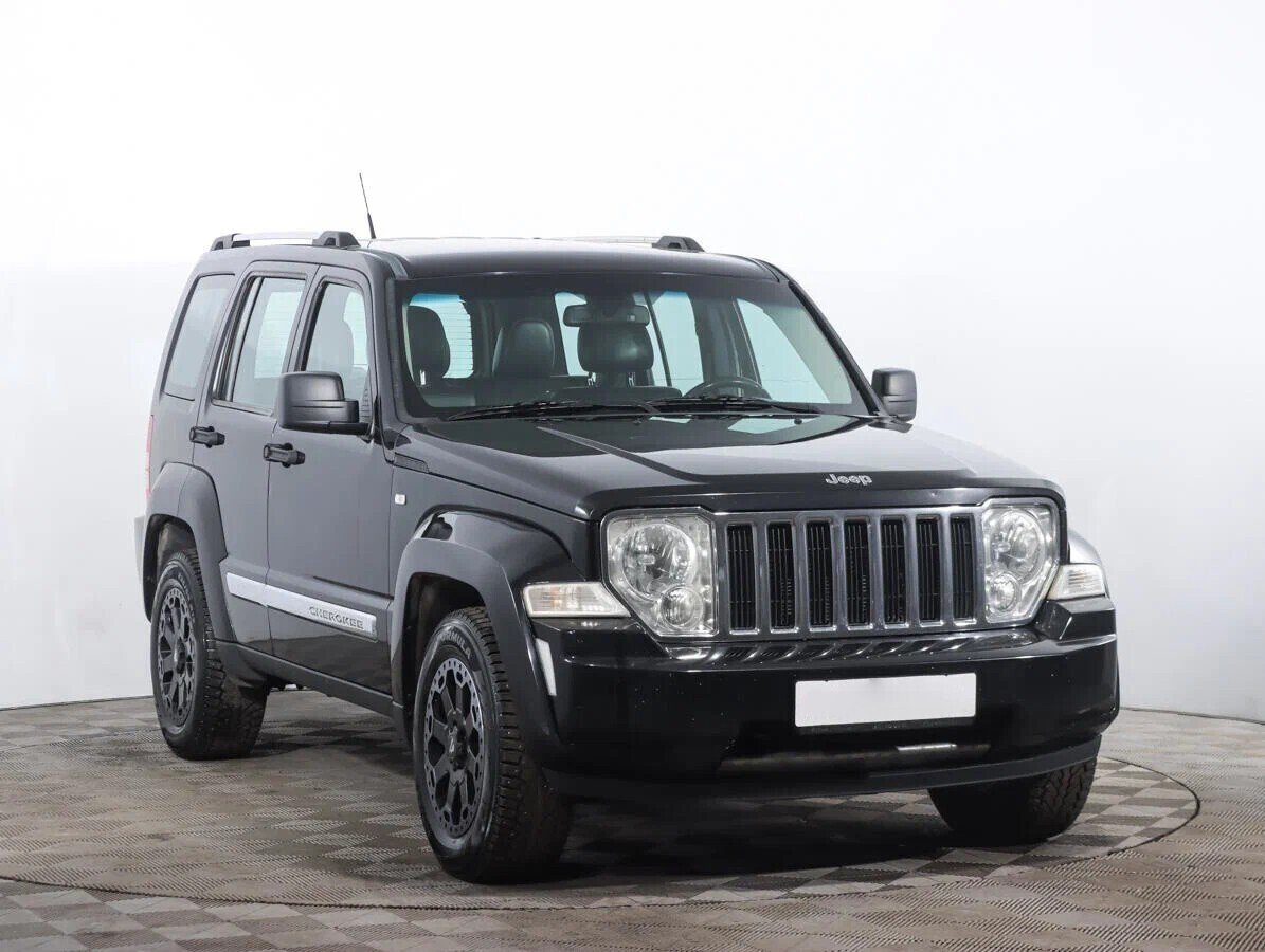 Jeep Cherokee 3.7 АКПП, 2011, 148 000 км фото 3
