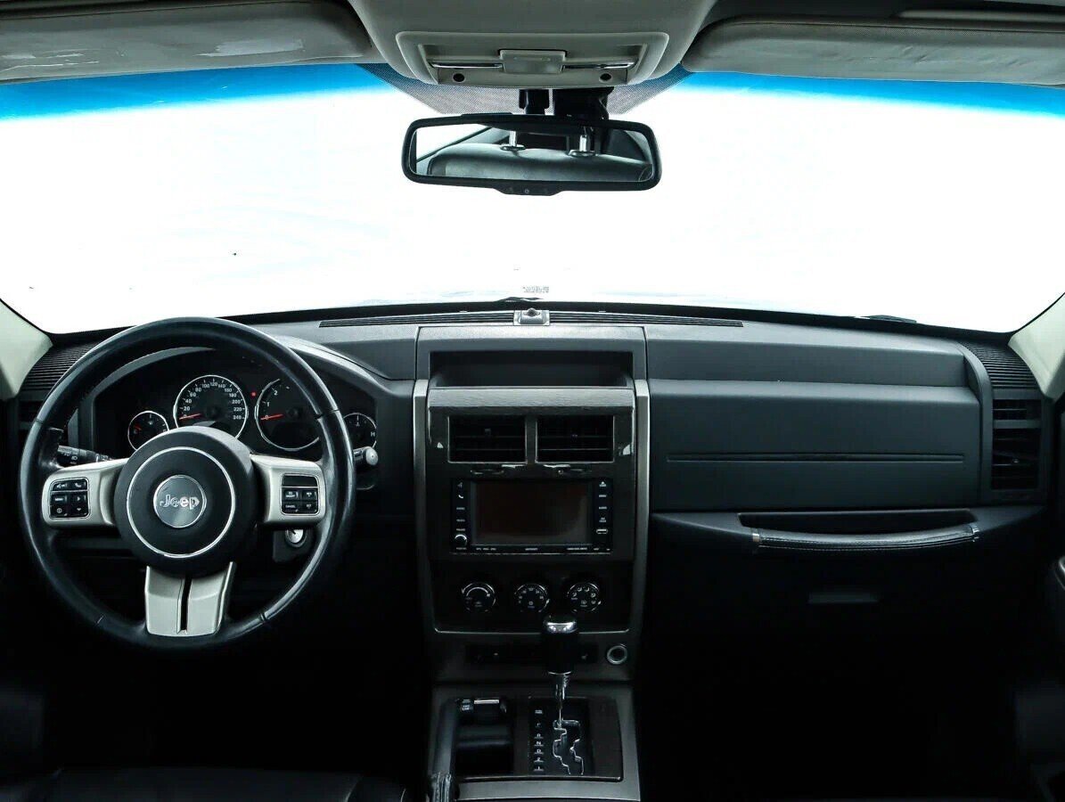 Jeep Cherokee 3.7 АКПП, 2011, 148 000 км фото 6