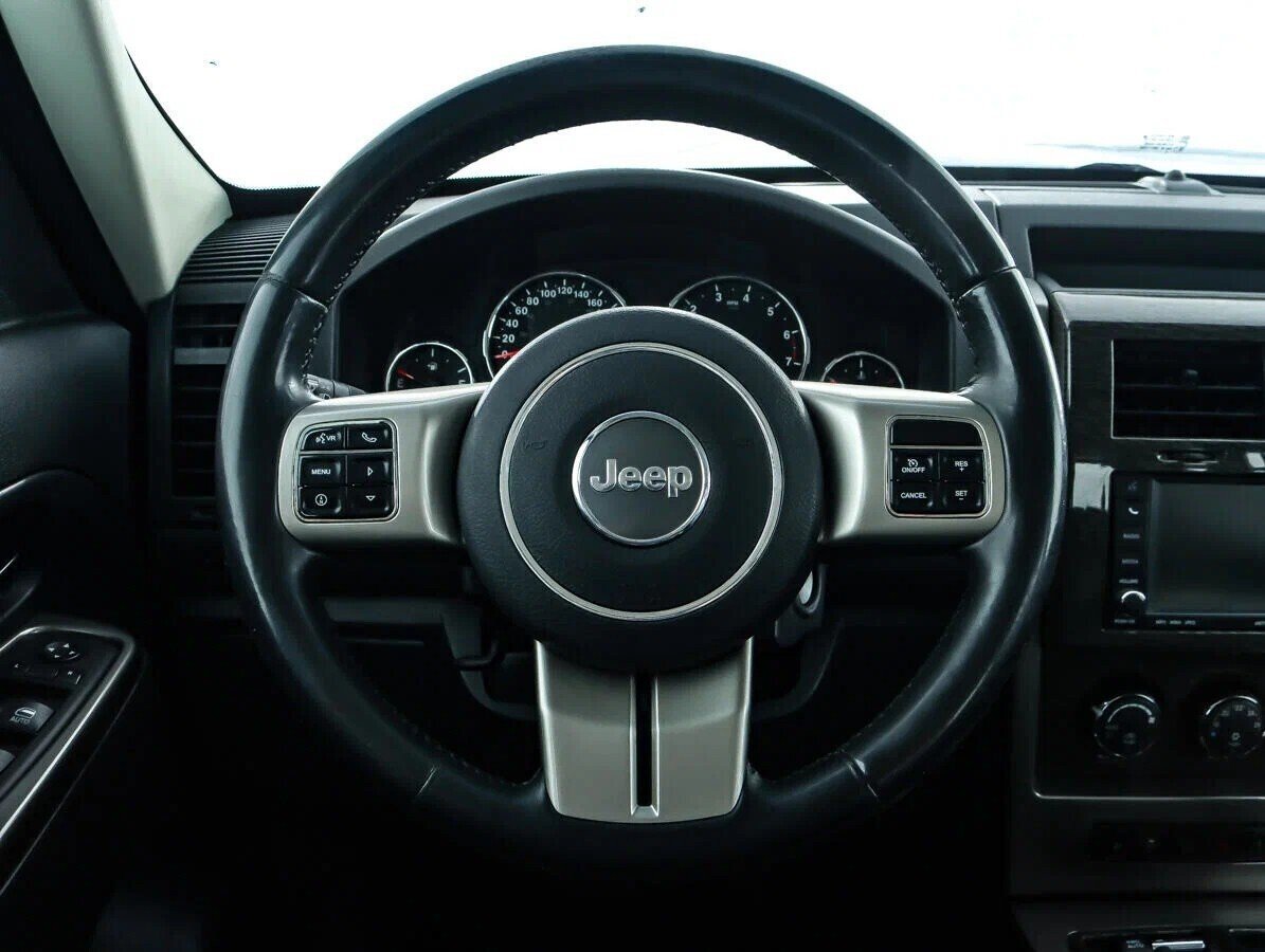 Jeep Cherokee 3.7 АКПП, 2011, 148 000 км фото 7