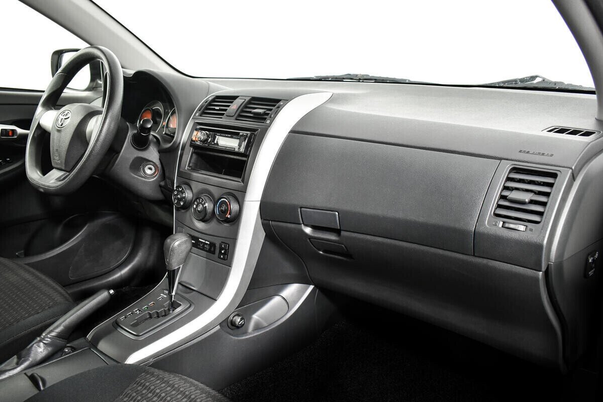 Toyota Corolla 1.6 АКПП, 2011, 152 000 км фото 9