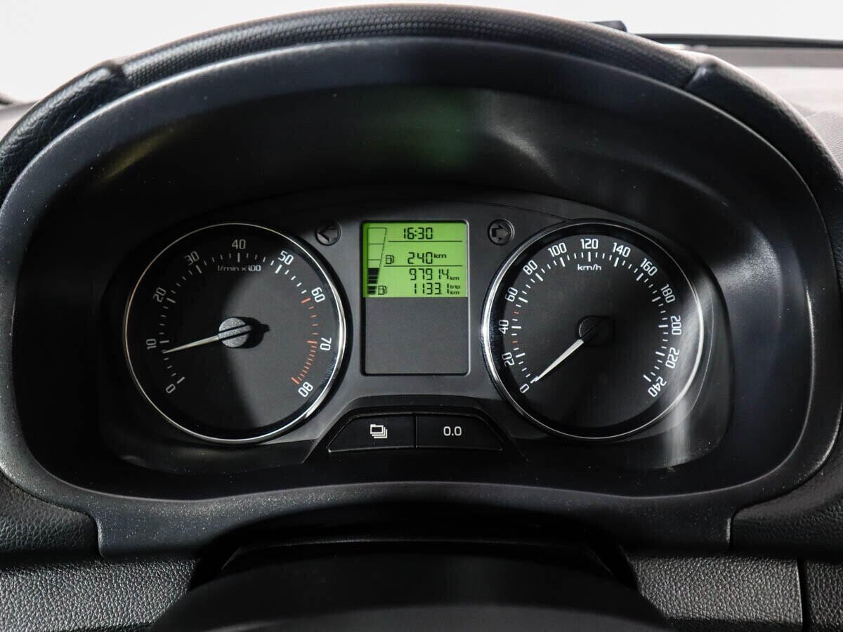 Skoda Fabia 1.4 МКПП, 2013, 131 000 км фото 11