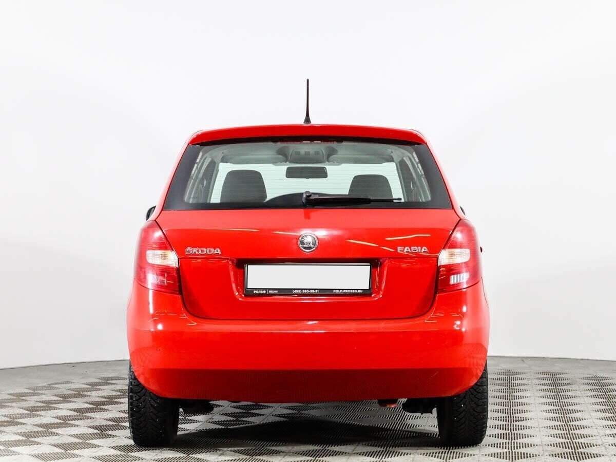 Skoda Fabia 1.4 МКПП, 2013, 131 000 км фото 6