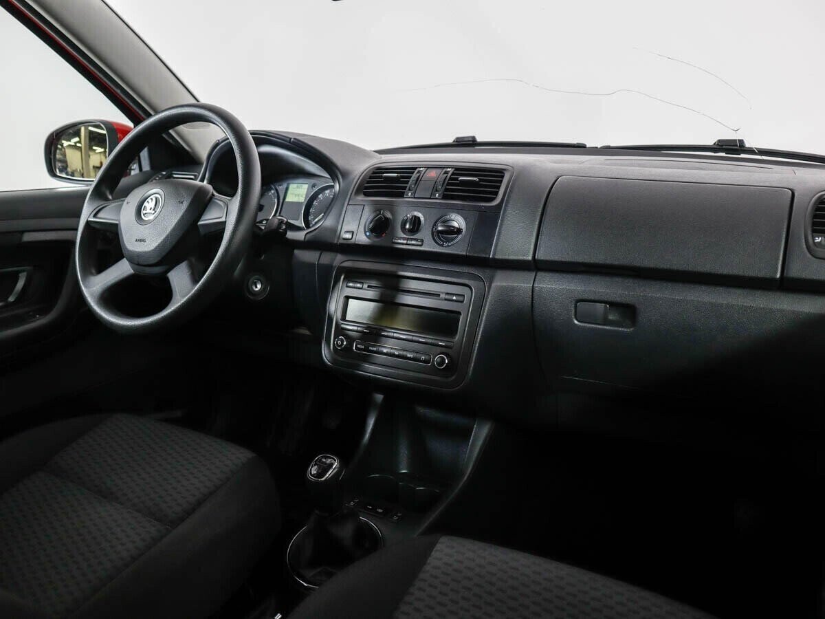 Skoda Fabia 1.4 МКПП, 2013, 131 000 км фото 9