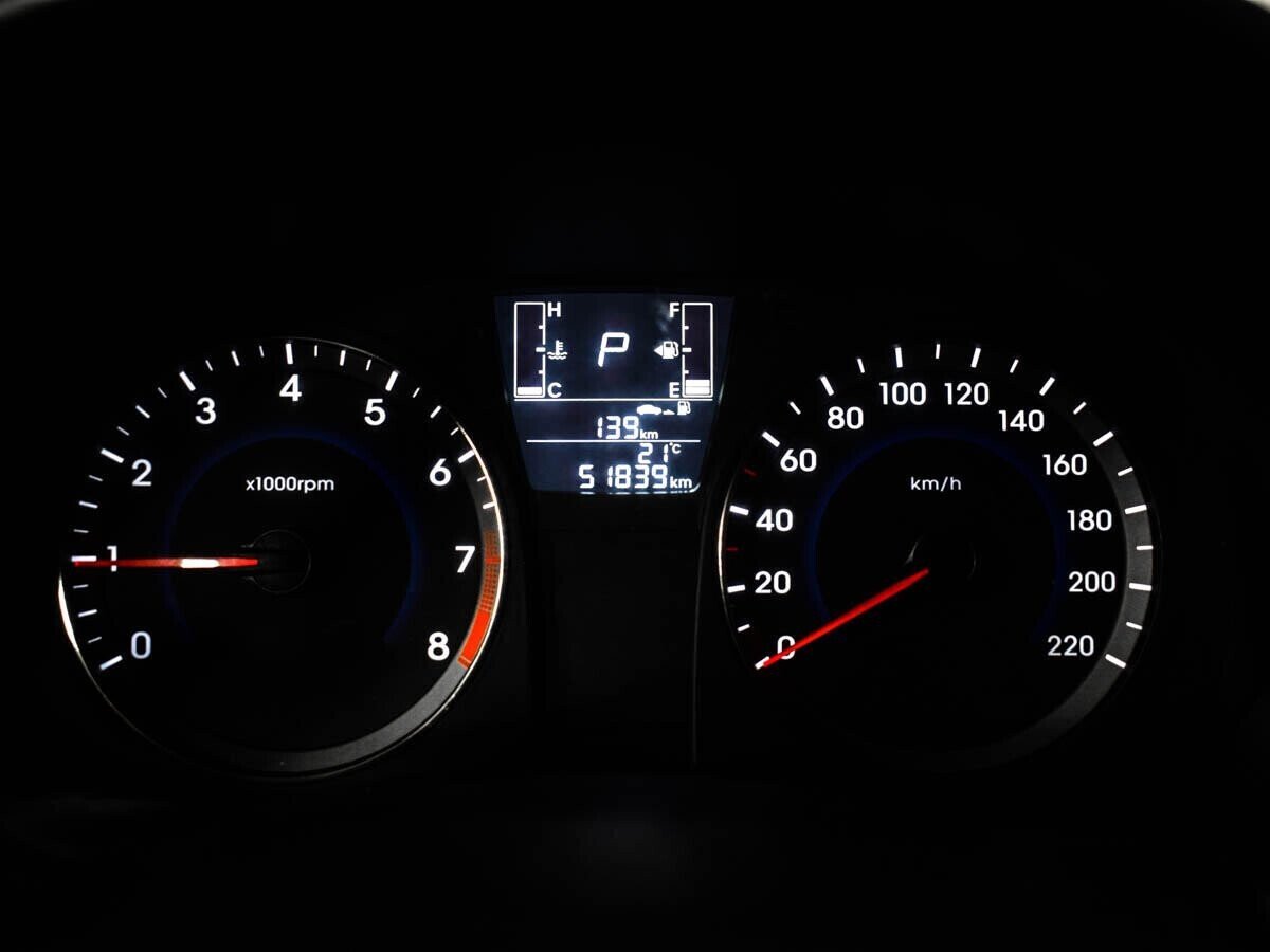 Hyundai Solaris 1.6 АКПП, 2015, 102 000 км фото 12