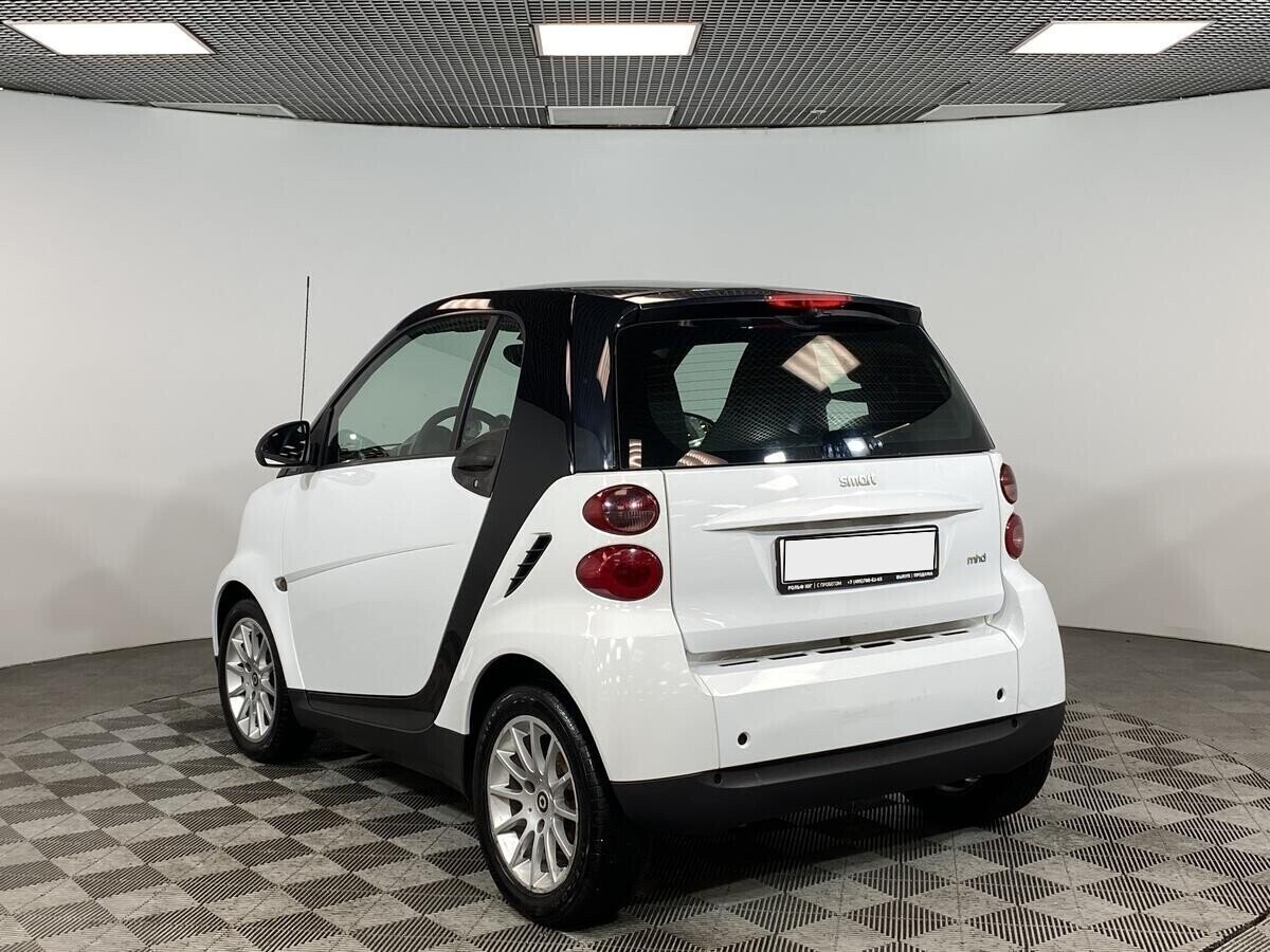 Smart Fortwo 1.0 РКПП, 2009, 178 000 км фото 7