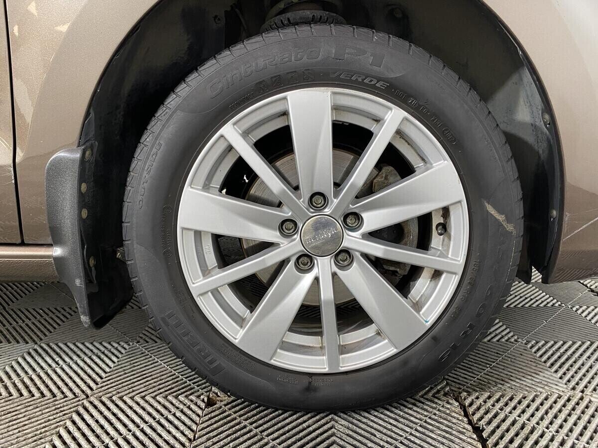 Volkswagen Polo 1.6 МКПП, 2017, 80 000 км фото 19