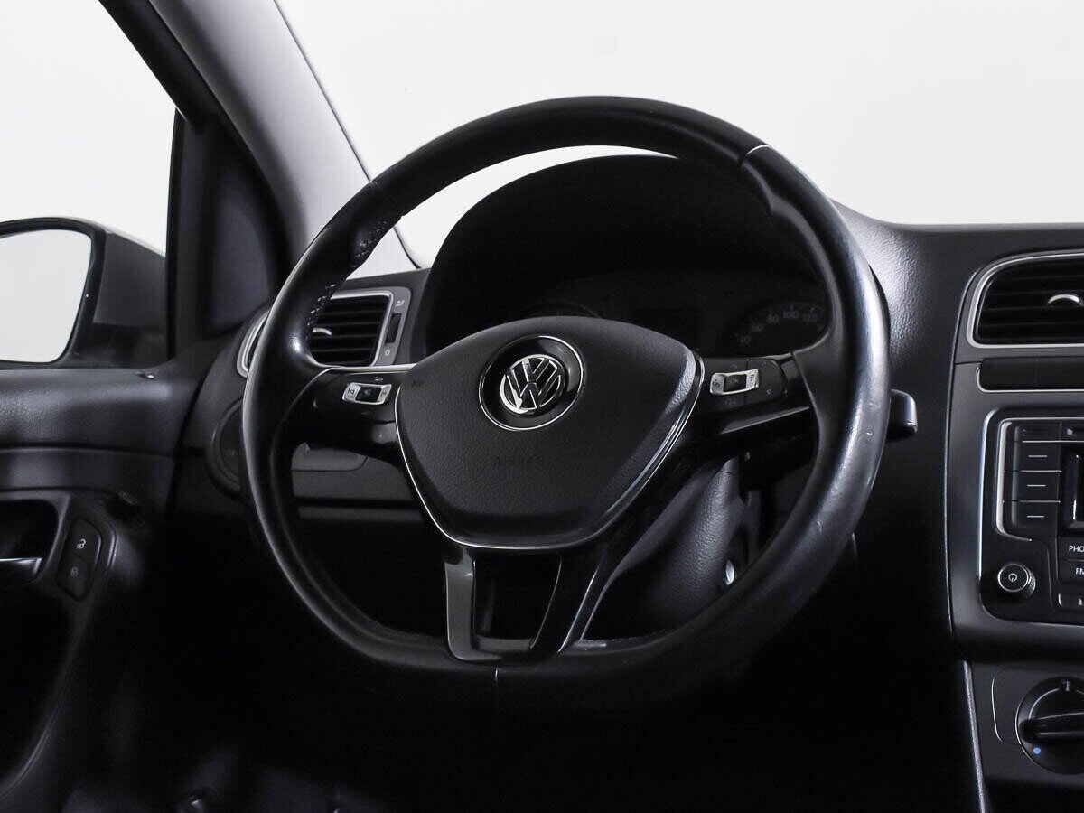 Volkswagen Polo 1.6 АКПП, 2016, 89 000 км фото 17