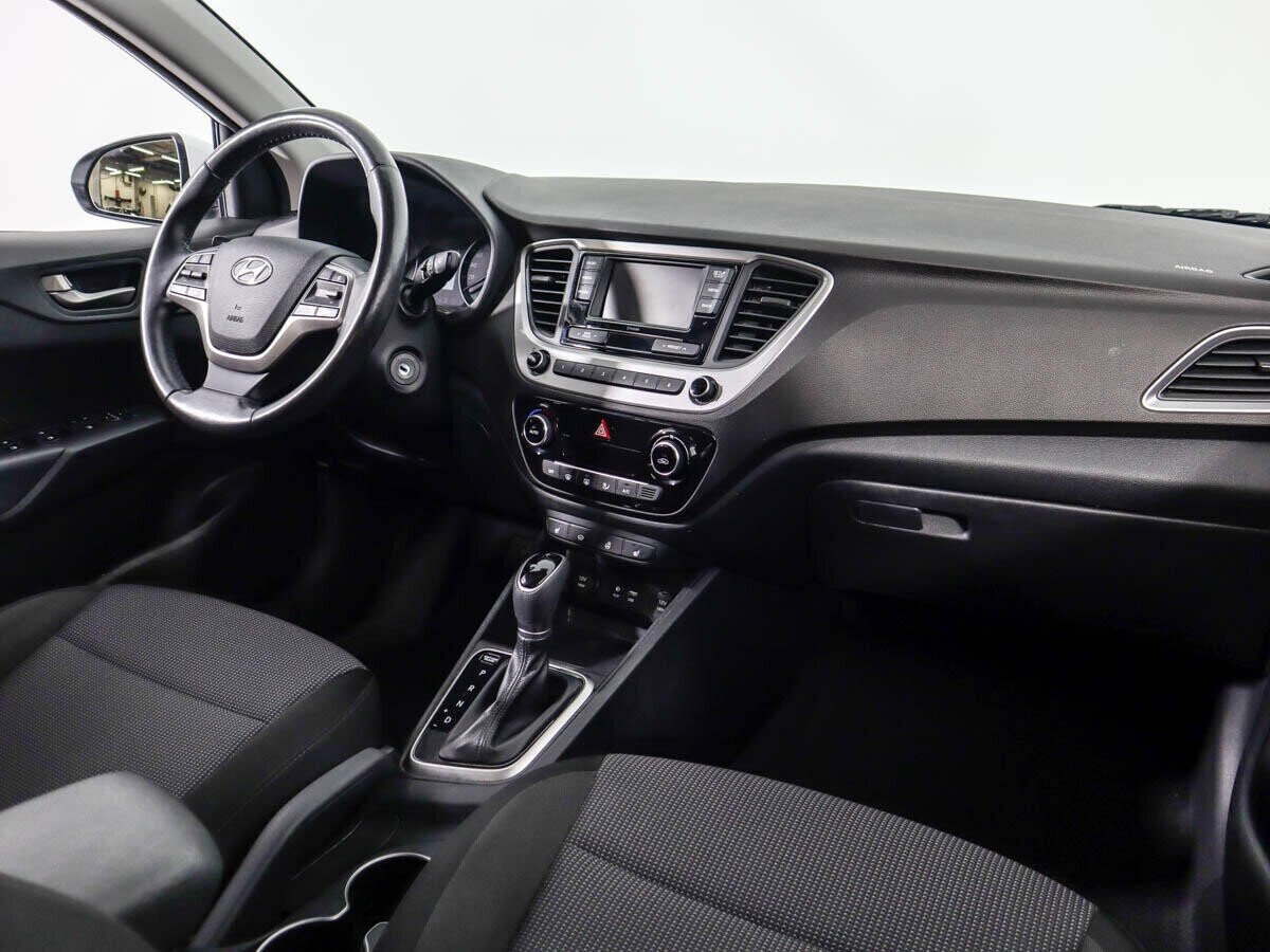 Hyundai Solaris 1.6 АКПП, 2017, 74 000 км фото 9
