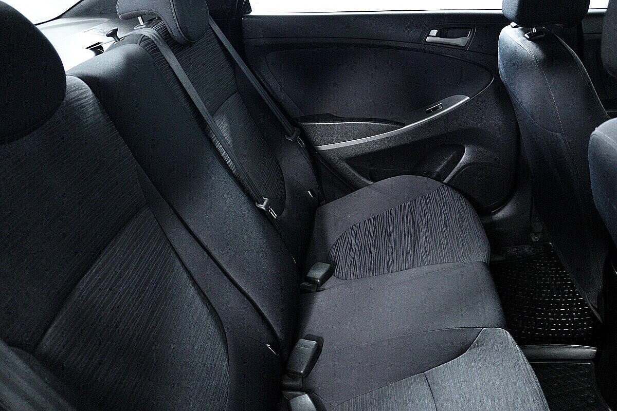 Hyundai Solaris 1.4 АКПП, 2016, 93 000 км фото 11