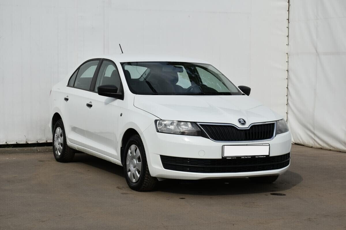 Skoda Rapid 1.4 МКПП, 2015, 100 000 км фото 3