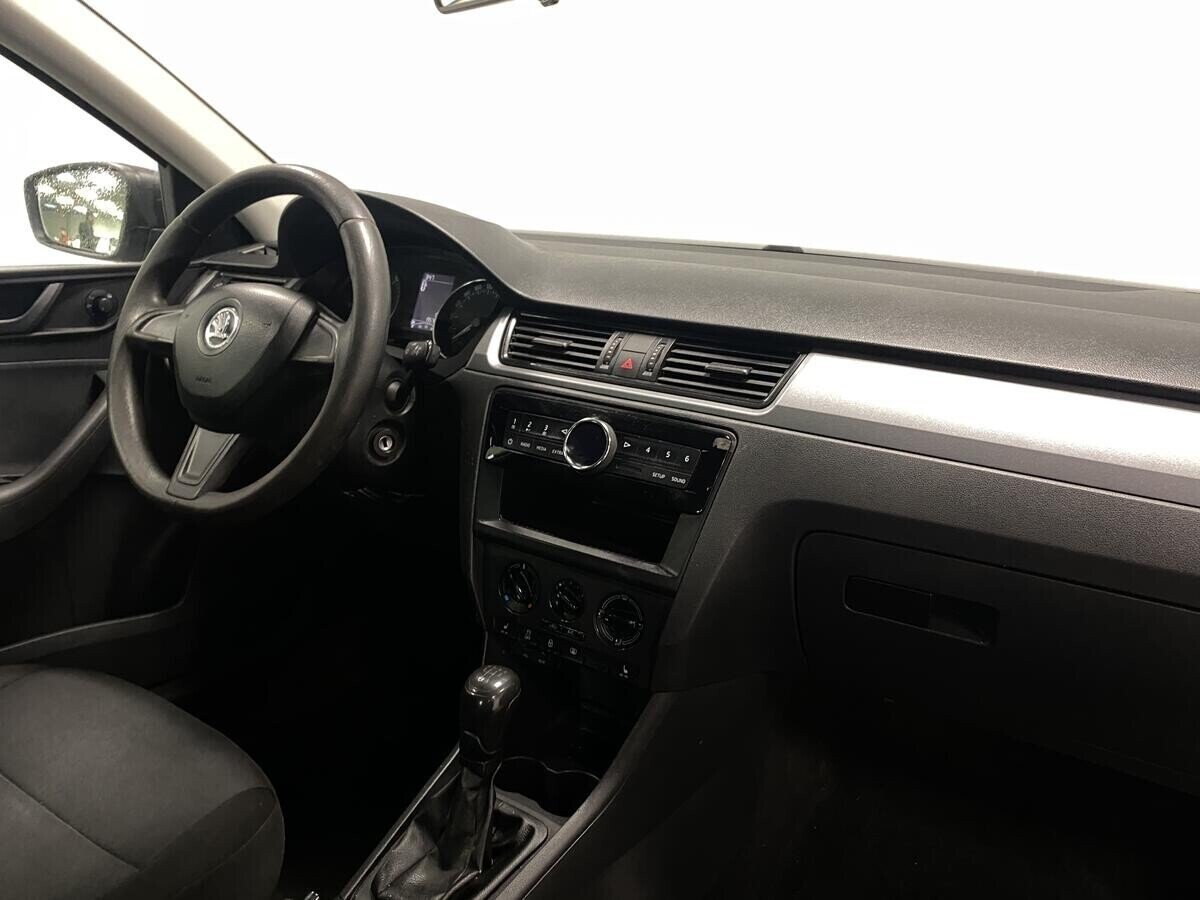Skoda Rapid 1.4 МКПП, 2015, 97 000 км фото 11