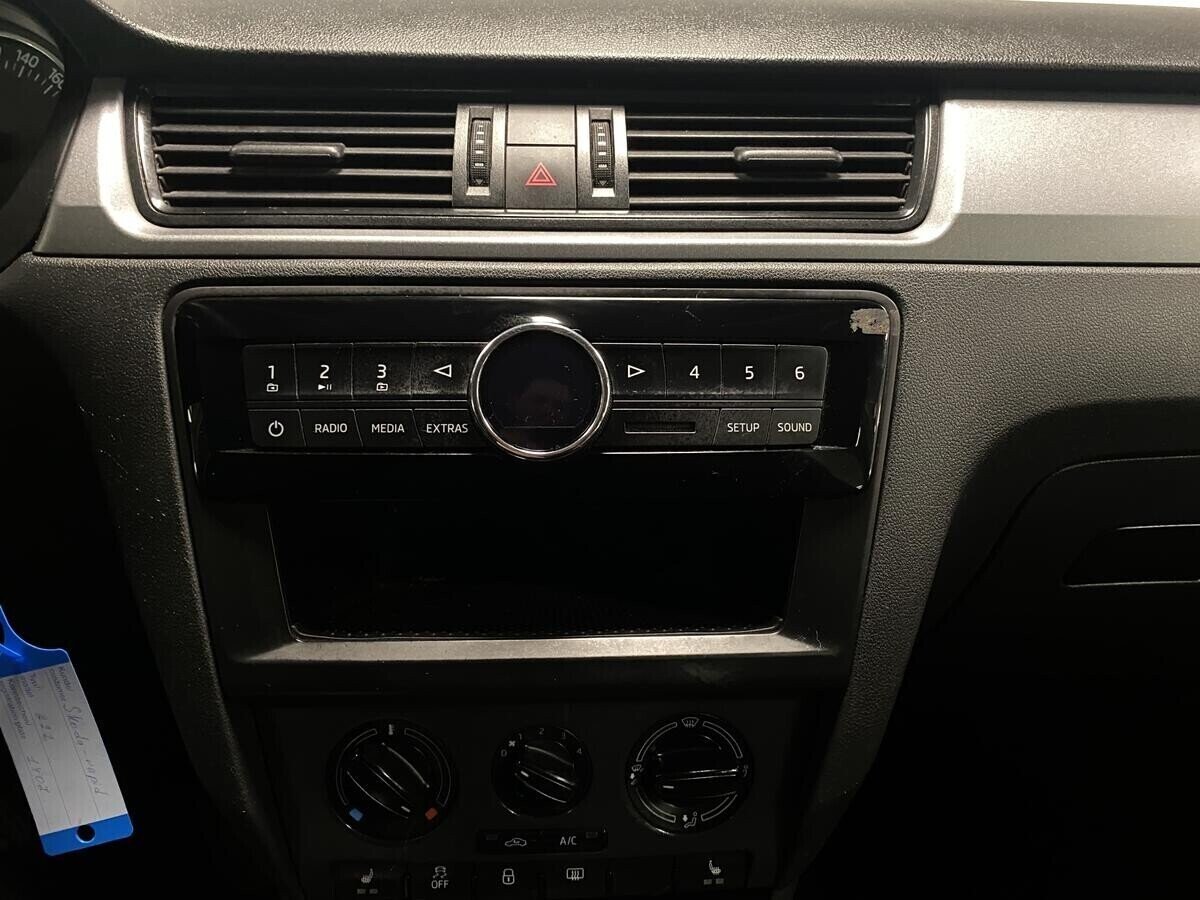 Skoda Rapid 1.4 МКПП, 2015, 97 000 км фото 15