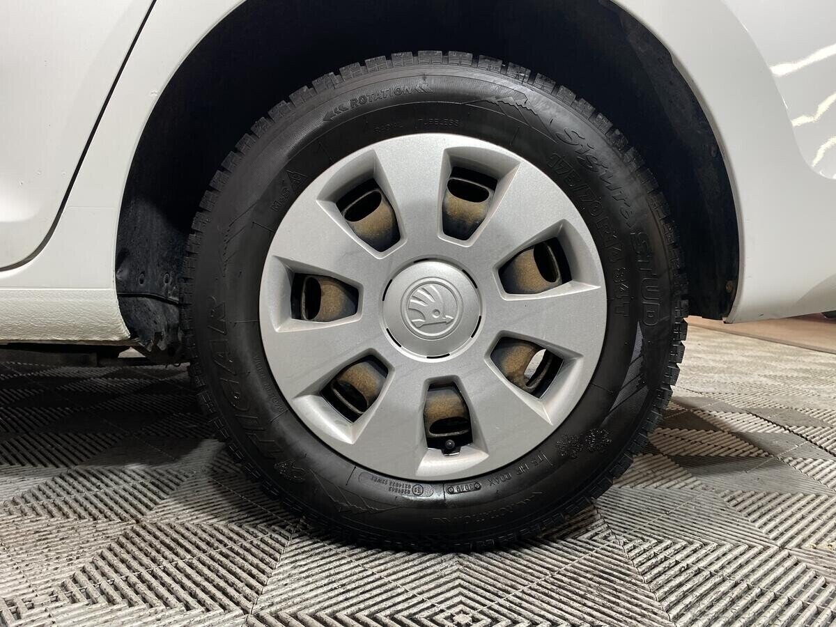 Skoda Rapid 1.4 МКПП, 2015, 97 000 км фото 18