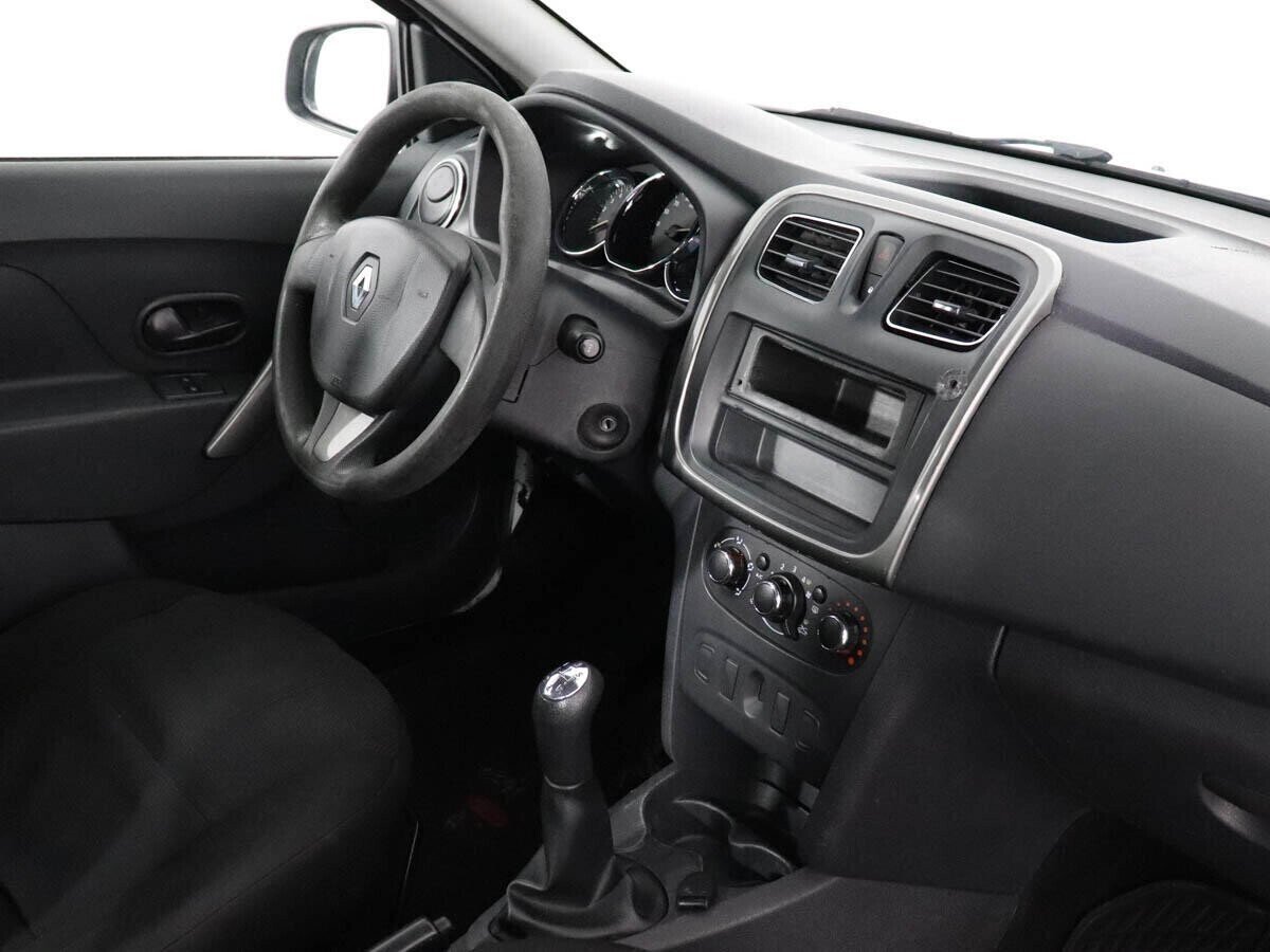 Renault Logan 1.6 МКПП, 2017, 76 000 км фото 7