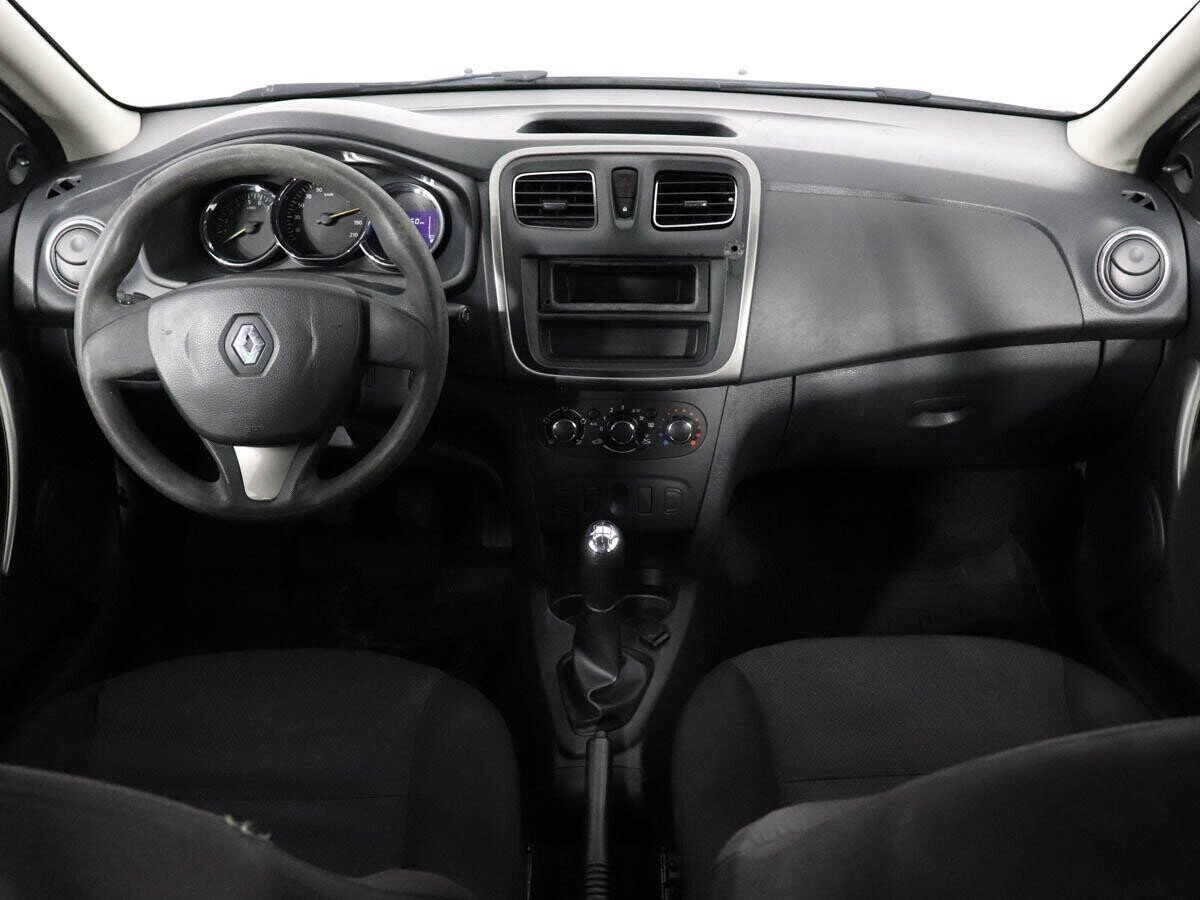 Renault Logan 1.6 МКПП, 2017, 76 000 км фото 8