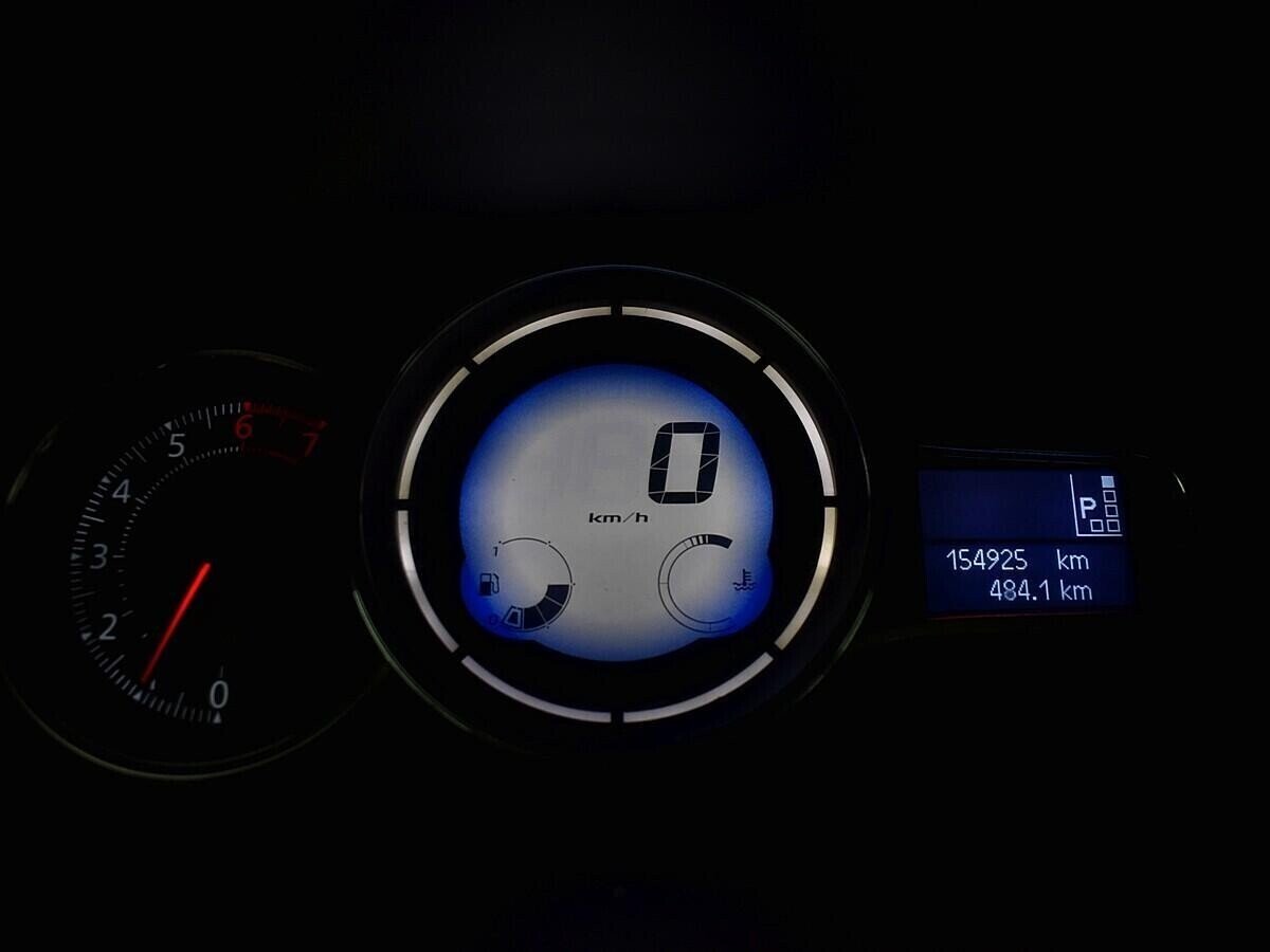 Renault Fluence 1.6 CVT, 2013, 119 000 км фото 16