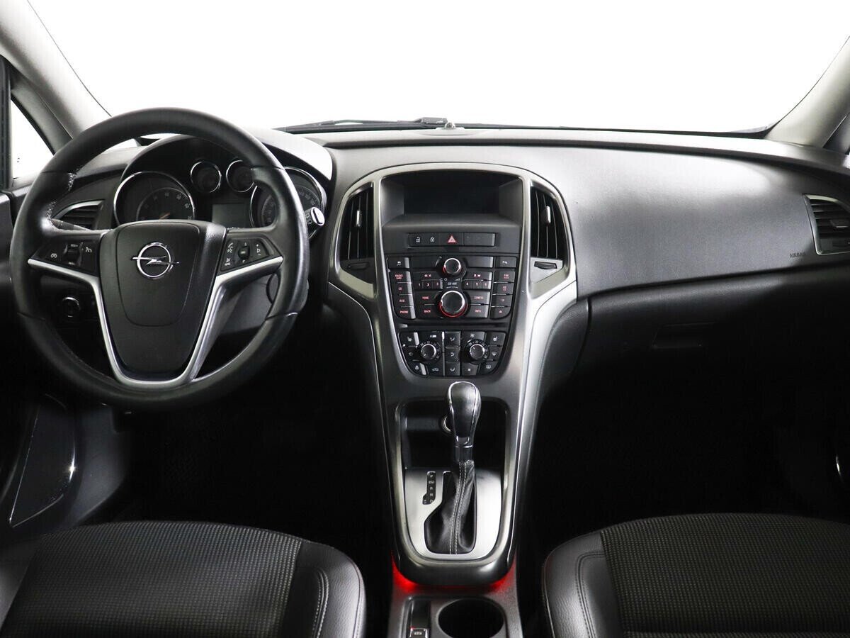 Opel Astra 1.6 АКПП, 2012, 131 000 км фото 12