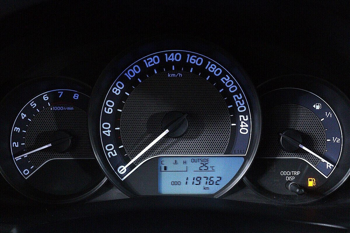 Toyota Corolla 1.6 МКПП, 2013, 125 000 км фото 12