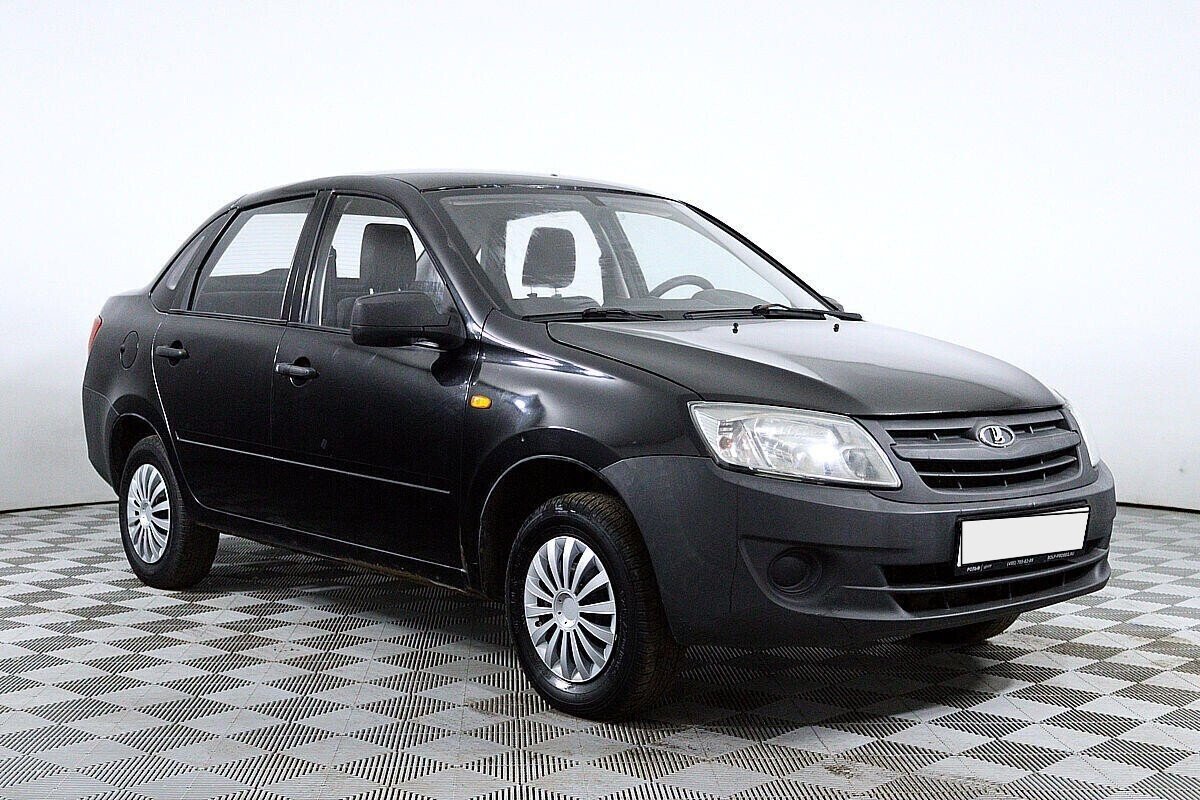 LADA (ВАЗ) Granta 1.6 МКПП, 2014, 119 000 км фото 3
